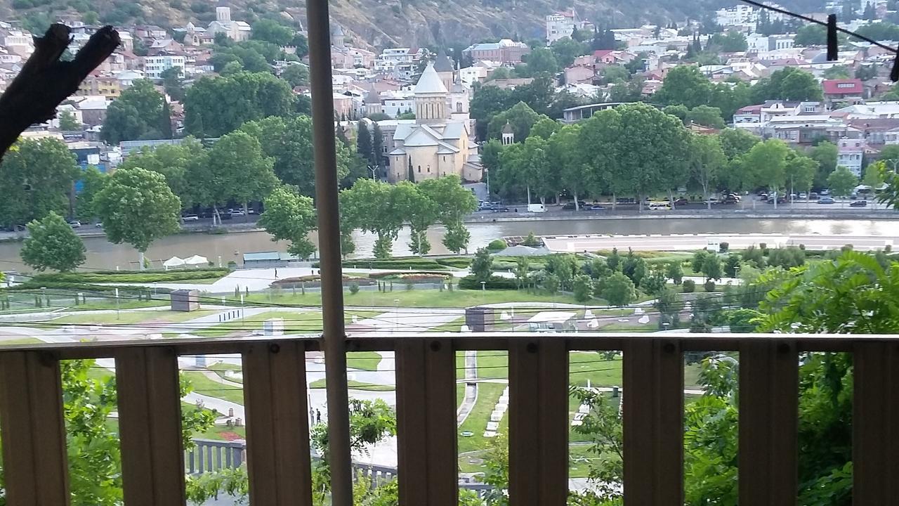 Hotel Jurkha Tbilisi ภายนอก รูปภาพ