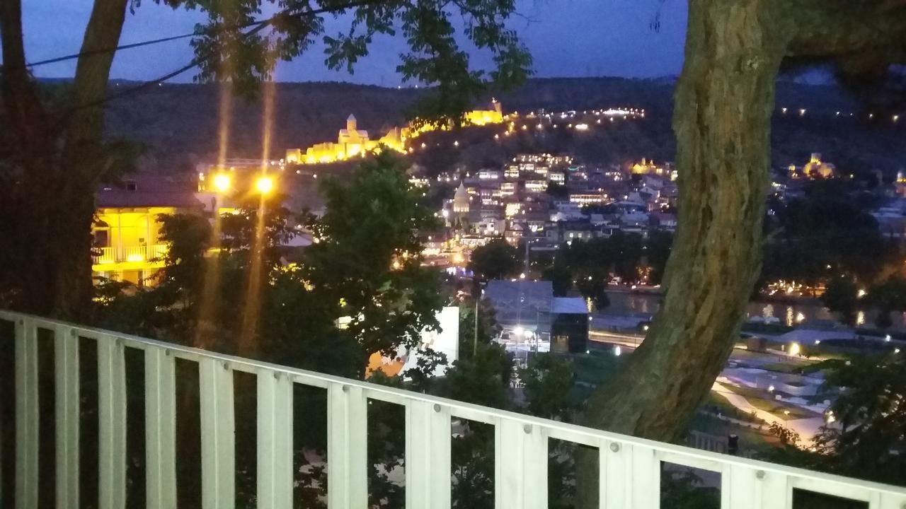 Hotel Jurkha Tbilisi ภายนอก รูปภาพ