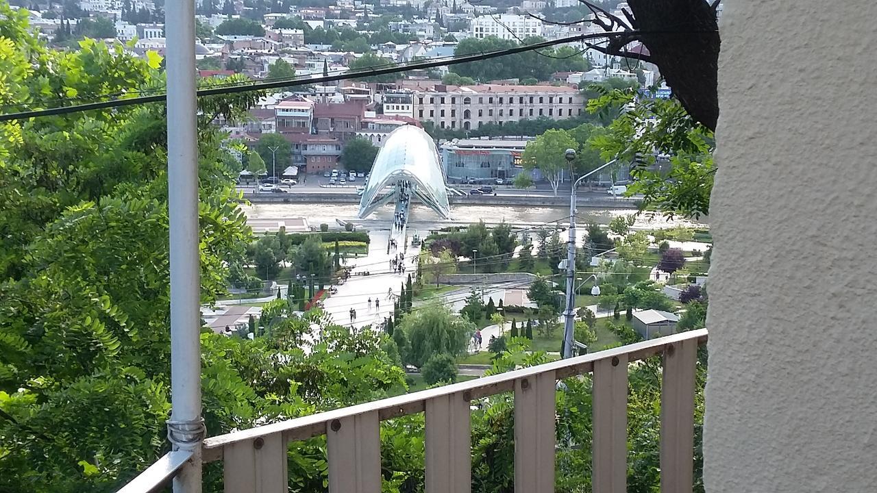 Hotel Jurkha Tbilisi ภายนอก รูปภาพ