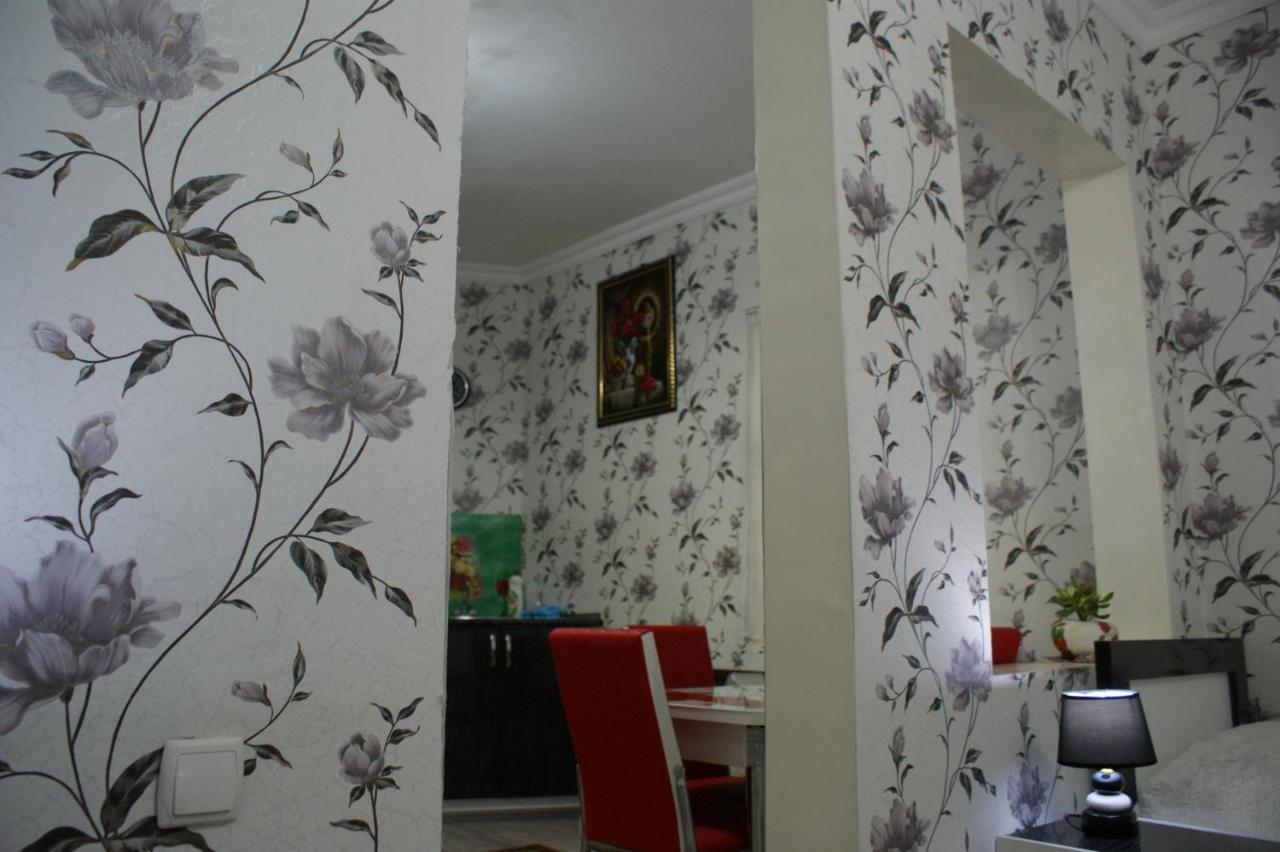 Hotel Jurkha Tbilisi ภายนอก รูปภาพ